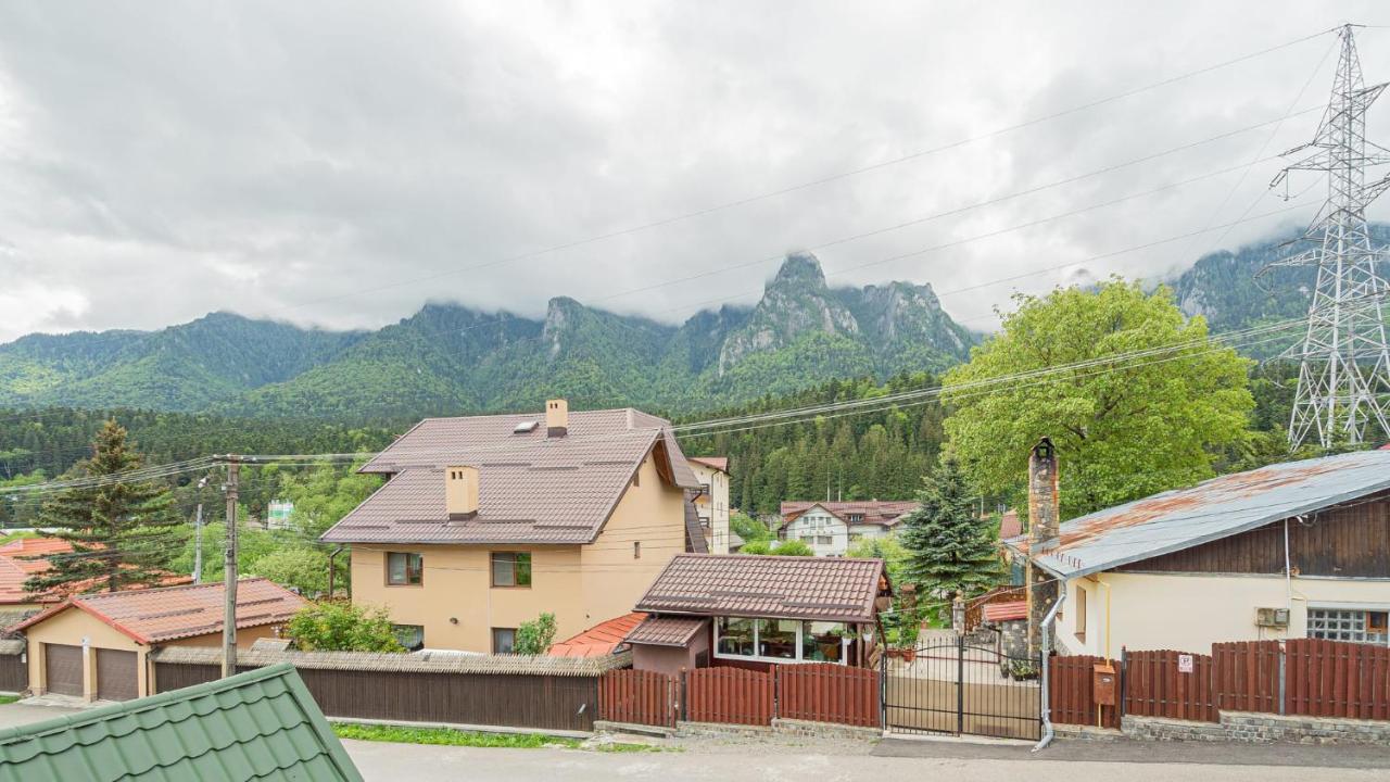 Отель Casa Zura Буштени Экстерьер фото